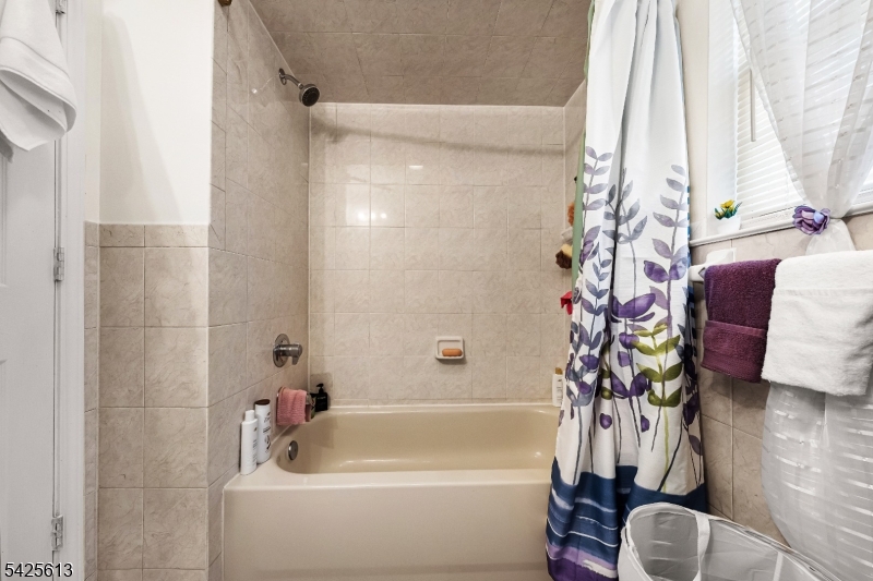 25 Norfolk St Property Photo 42