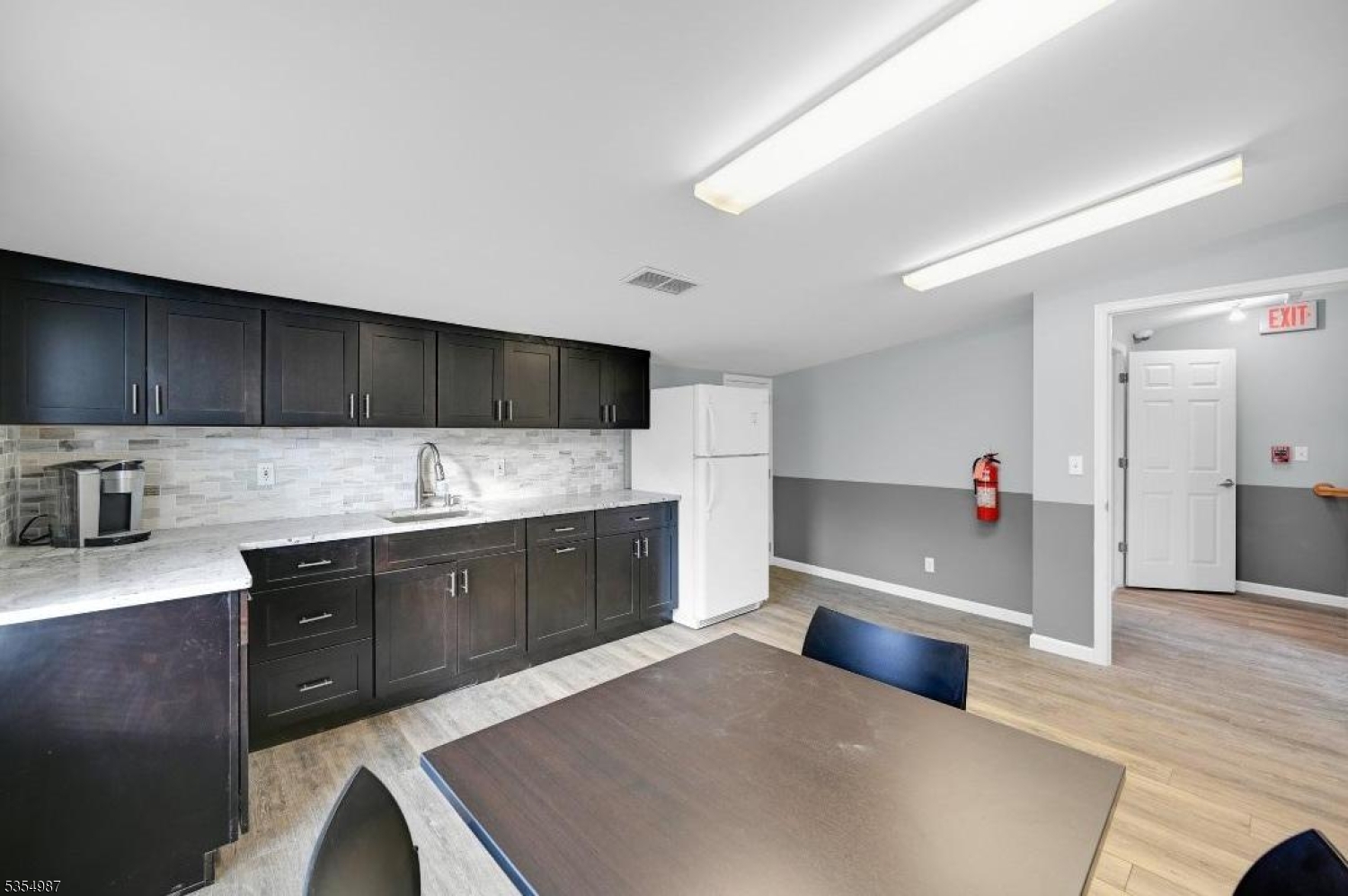 170 Spring St Property Photo 11