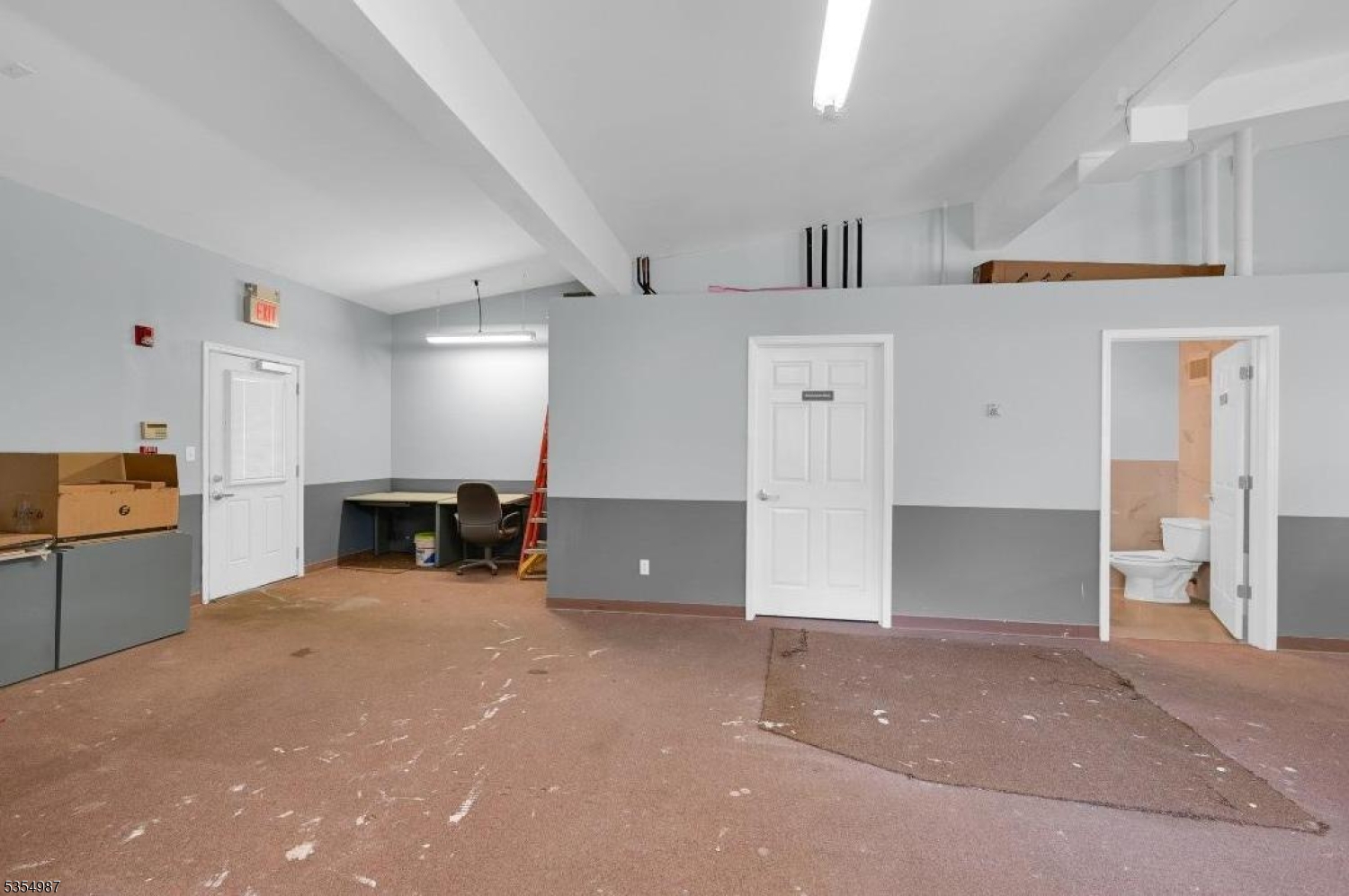 170 Spring St Property Photo 17