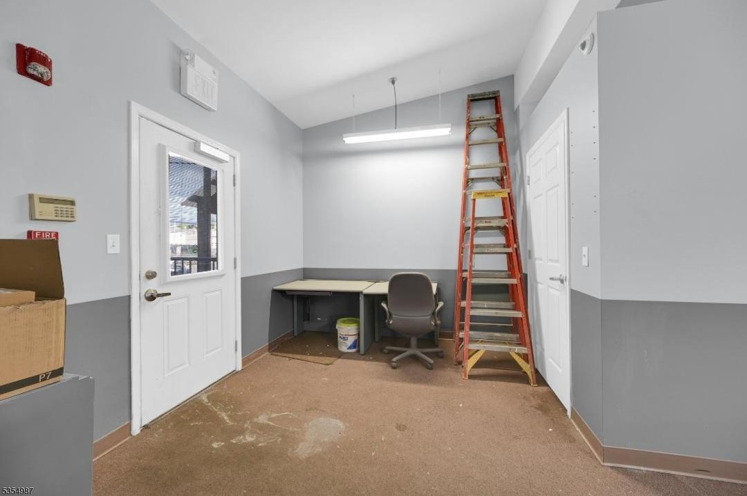 170 Spring St Property Photo 18