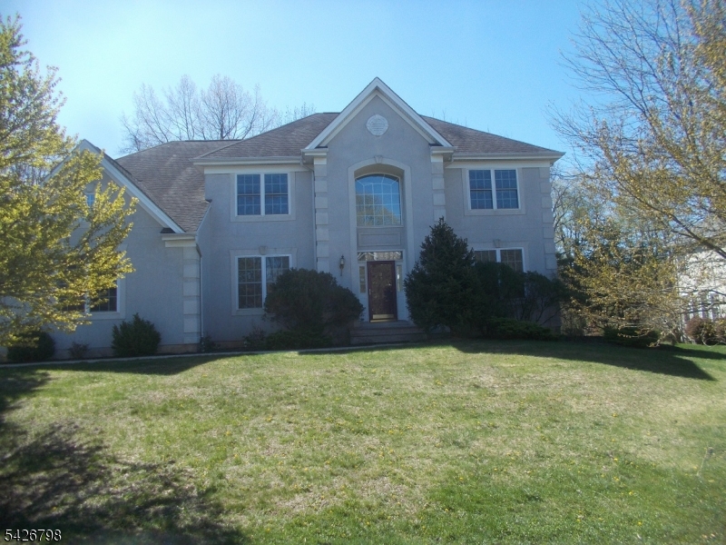 11 Shadow Hill Way Property Photo 1