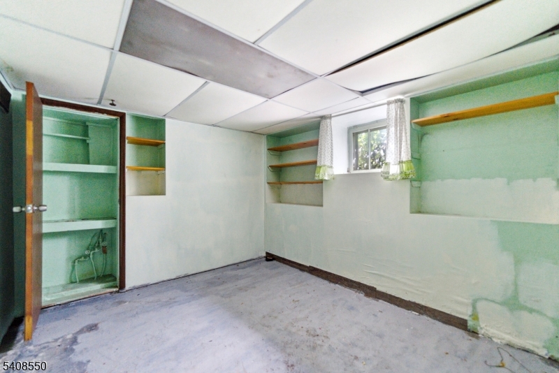 1602 Bayview Ave Property Photo 40