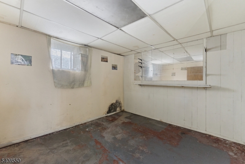 1602 Bayview Ave Property Photo 42
