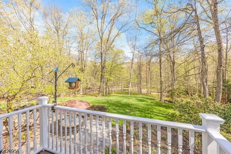8 White Pine Rd Property Photo 33