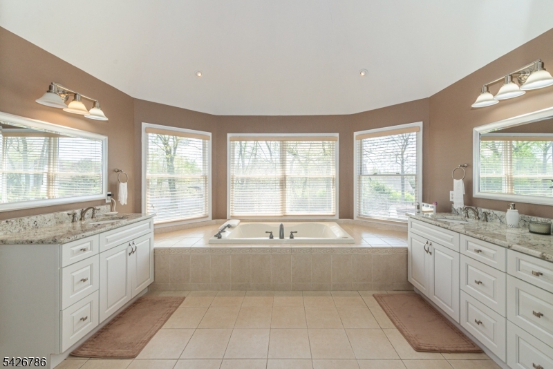 20 Ralph Dr Property Photo 29