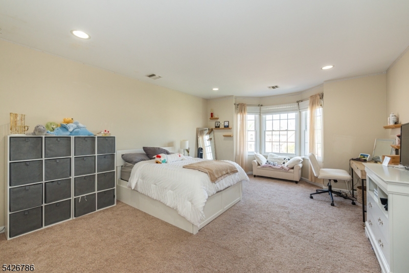 20 Ralph Dr Property Photo 32