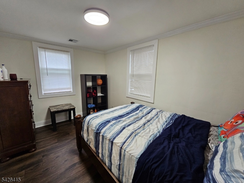 1605 North Wood Ave E2 Property Photo 11