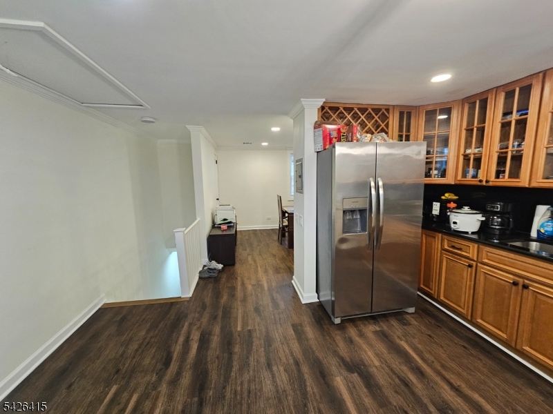 1605 North Wood Ave E2 Property Photo 12