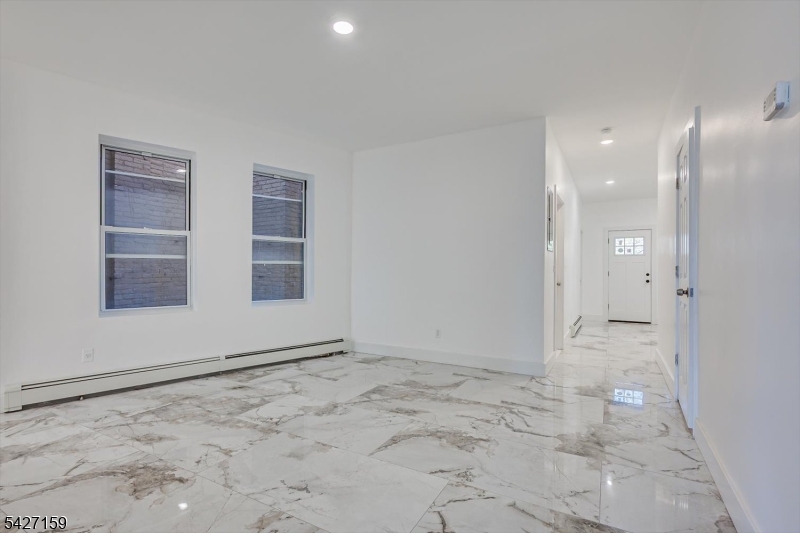 520 E Jersey St 1 Property Photo 5