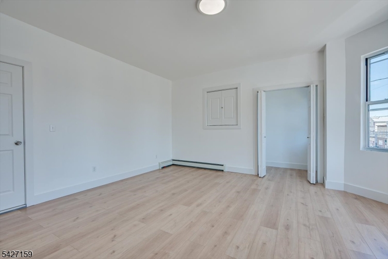 520 E Jersey St 1 Property Photo 25