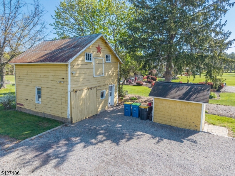 272 Skillman Rd Property Photo 36