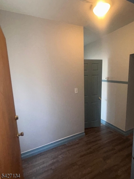 1036 North Ave Property Photo 3