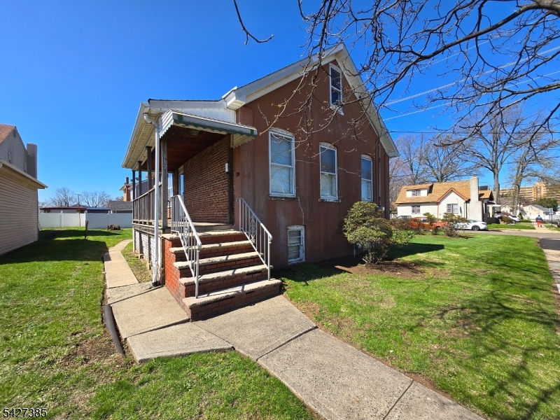 117 Grant St Property Photo 2