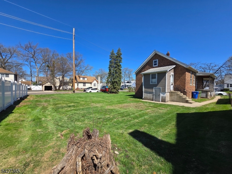 117 Grant St Property Photo 6