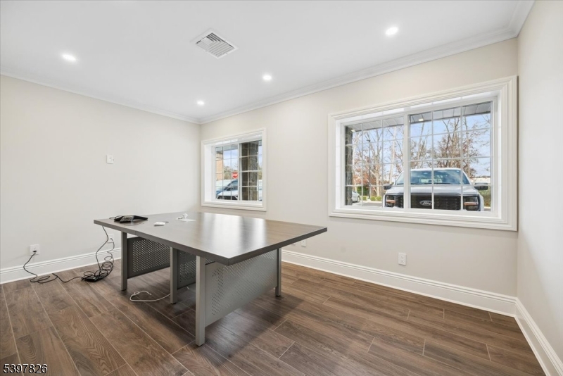 104 Readington Rd Property Photo 22