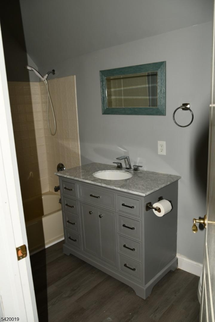 4 Highlands Ln Property Photo 19