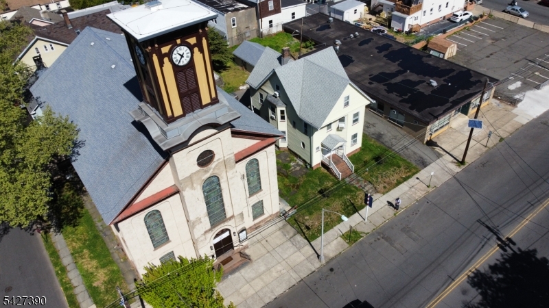 333 High St