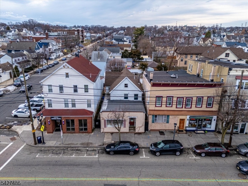 128 S Broadway Property Photo 30