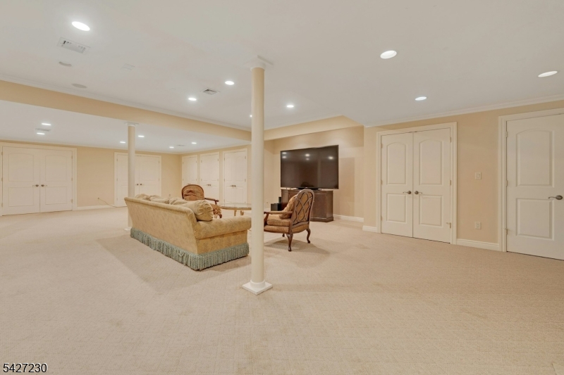 501 Timberline Dr Property Photo 41
