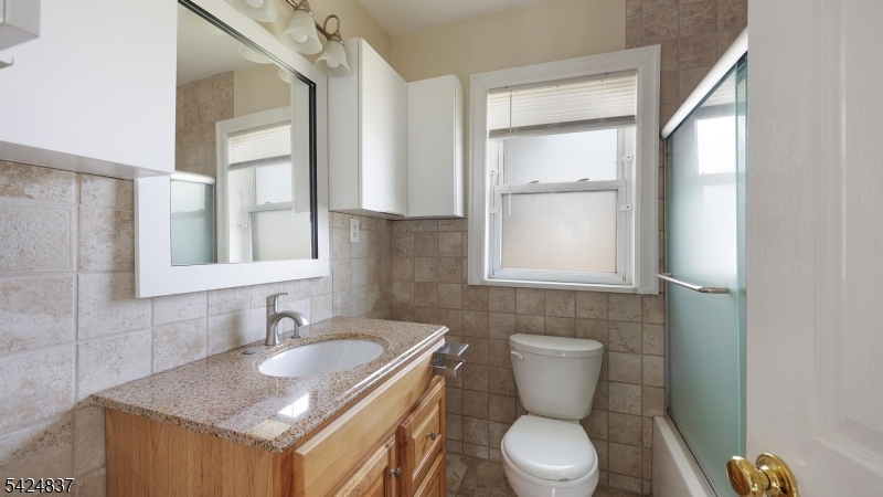 260 S Washington Ave Property Photo 18