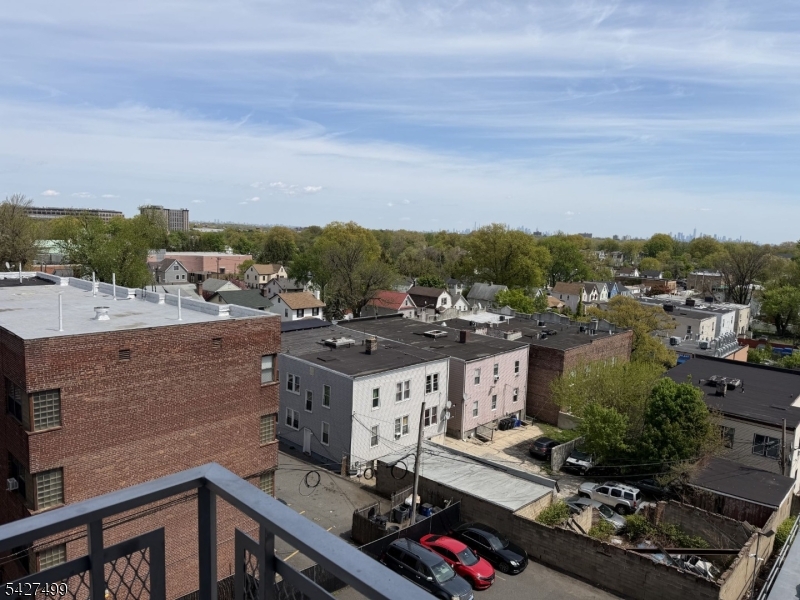 276 Prospect St 5e Property Photo 14