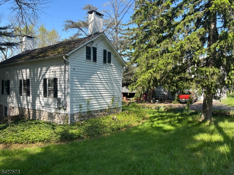 184 Stanton Rd Property Photo 14