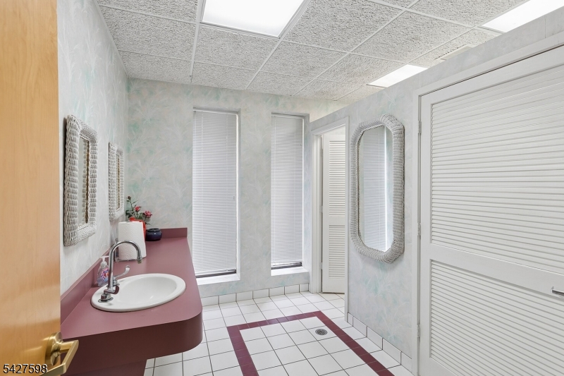 1299 Us Highway 22 Property Photo 24