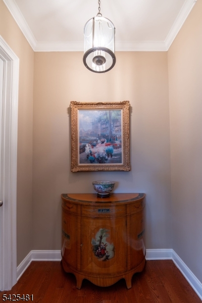 19 Betsy Ross Dr Property Photo 24