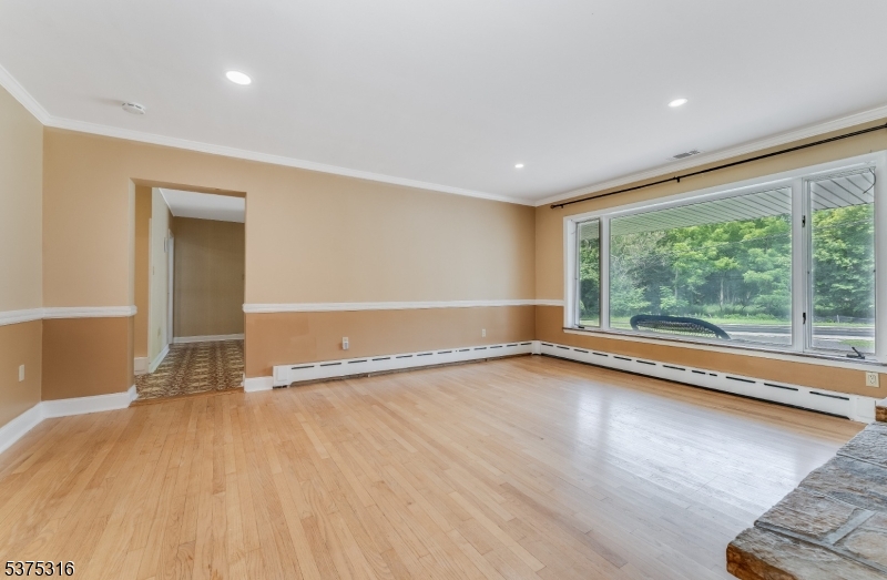2431 State Route 57 W Property Photo 13