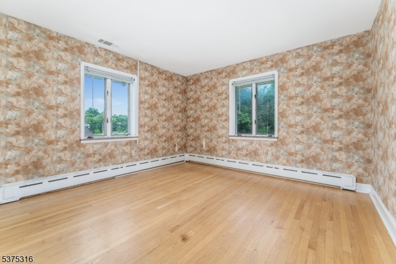 2431 State Route 57 W Property Photo 16