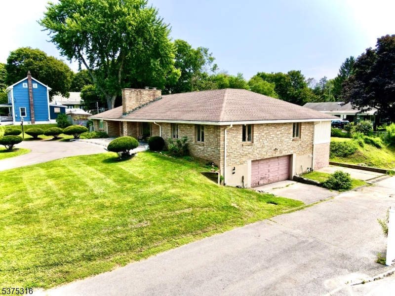 2431 State Route 57 W Property Photo 46