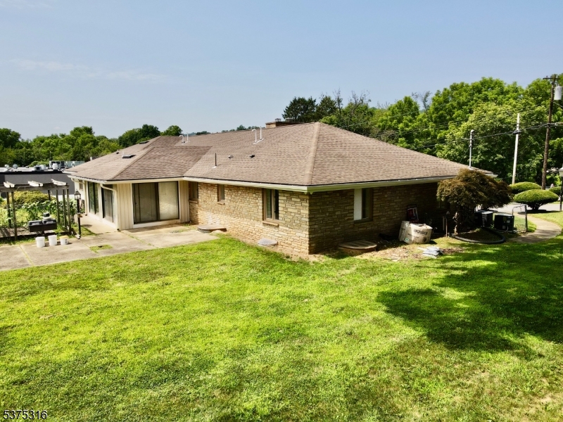 2431 State Route 57 W Property Photo 50