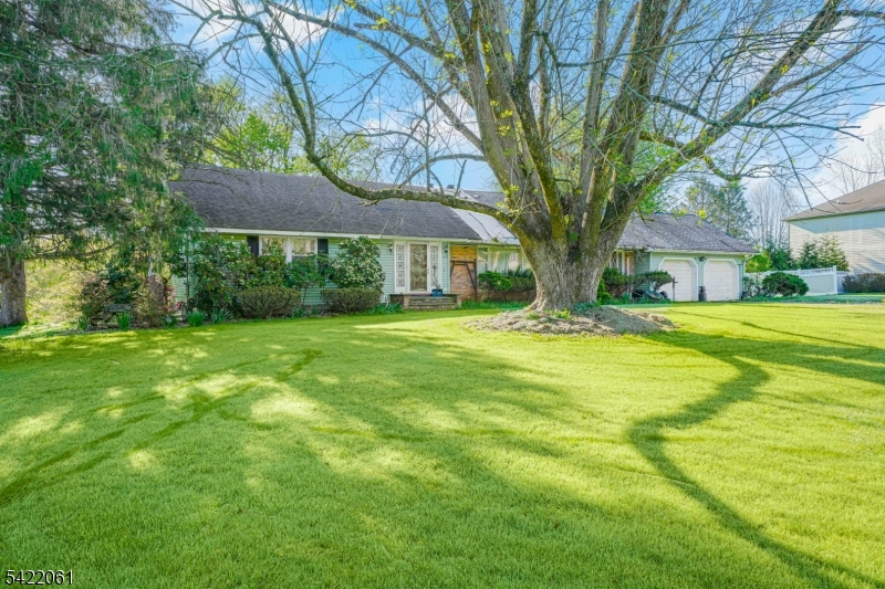 154 Pine Brook Rd Property Photo 3