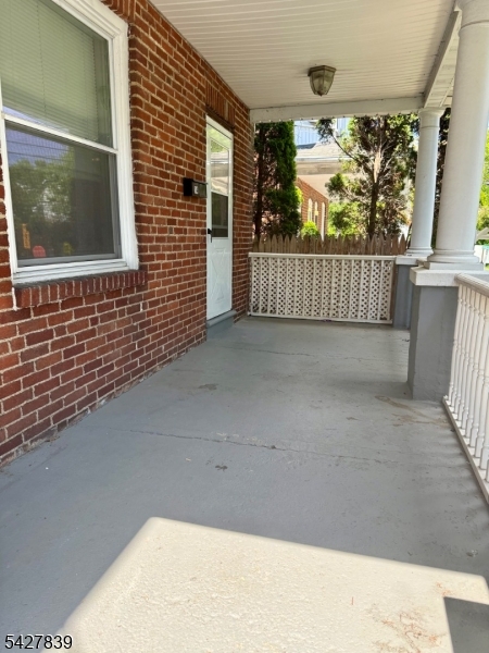 14 Raymond St Property Photo 7