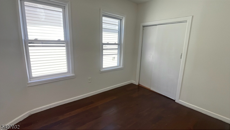 120 S 7th St 2 Property Photo 5