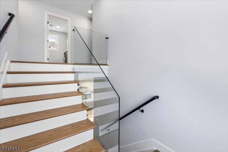 34 Zazzetti St Property Photo 14