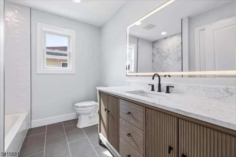 34 Zazzetti St Property Photo 15