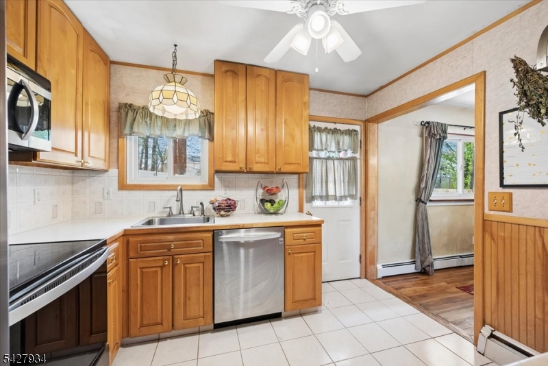 77 Brooklyn Rd Property Photo 2