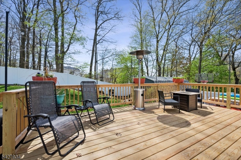 77 Brooklyn Rd Property Photo 18