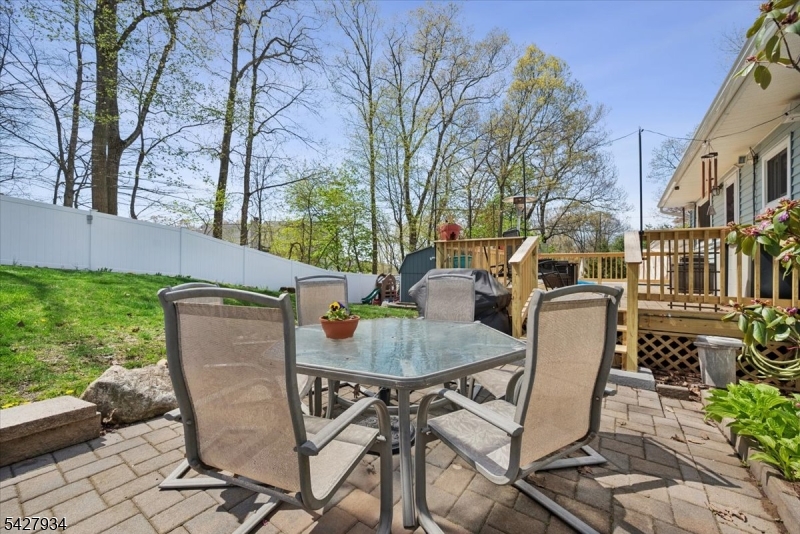 77 Brooklyn Rd Property Photo 19