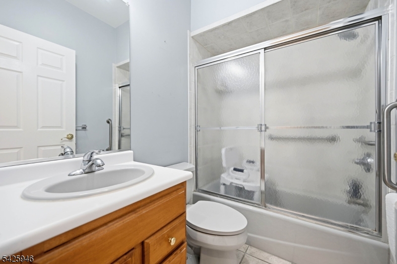 56 Burnet Hill Rd Property Photo 14