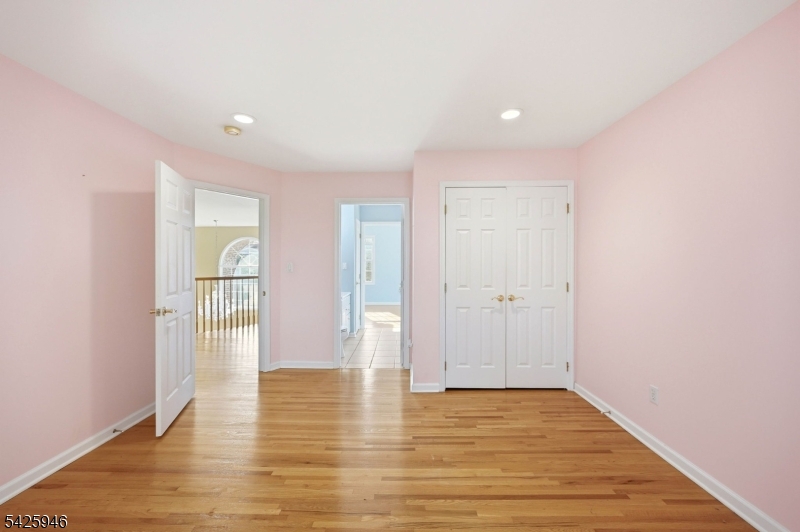 56 Burnet Hill Rd Property Photo 29