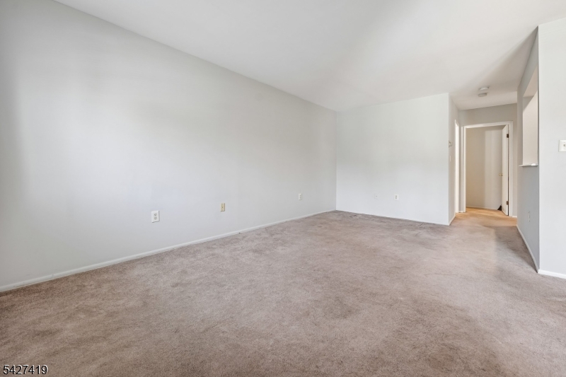 3804 Balsam Way Property Photo 9