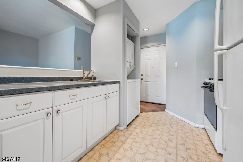 3804 Balsam Way Property Photo 11