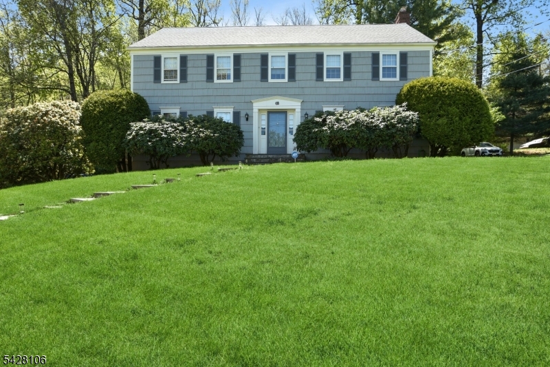 68 Center Ave Property Photo 1