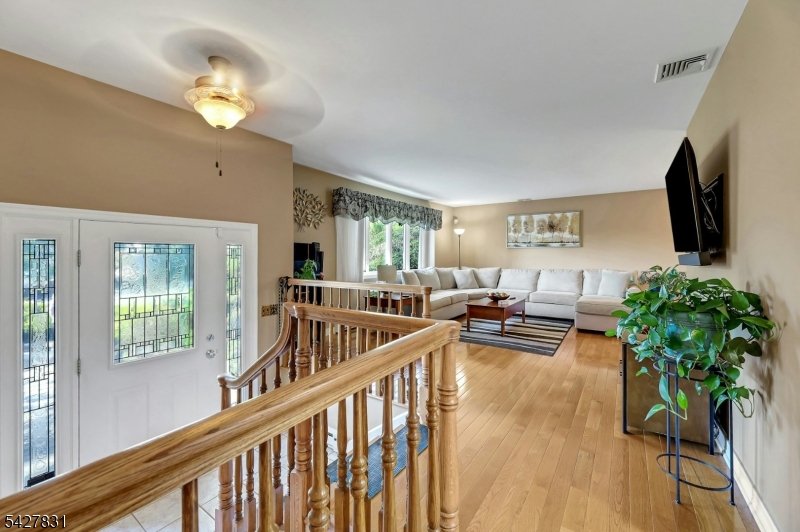 5 Seminole Way Property Photo 6