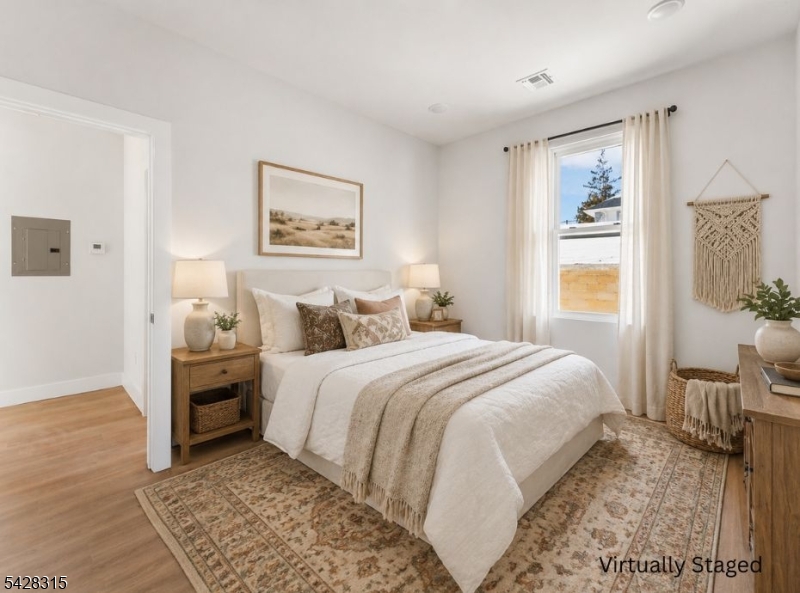 977 Sanford Ave 1 Property Photo 16