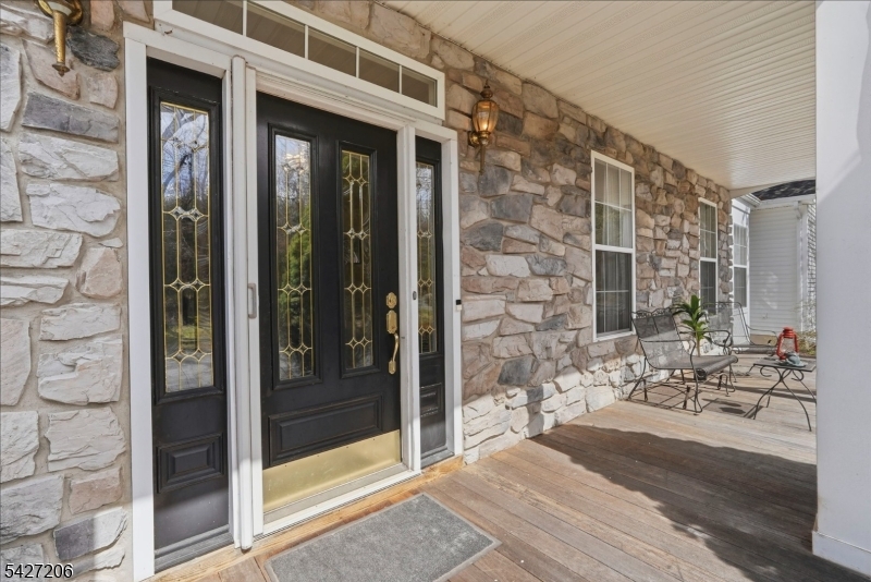 140 Bunker Hill Rd Property Photo 2
