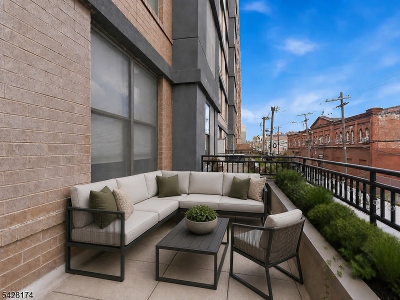 4315 Park Ave 2e Property Photo 5