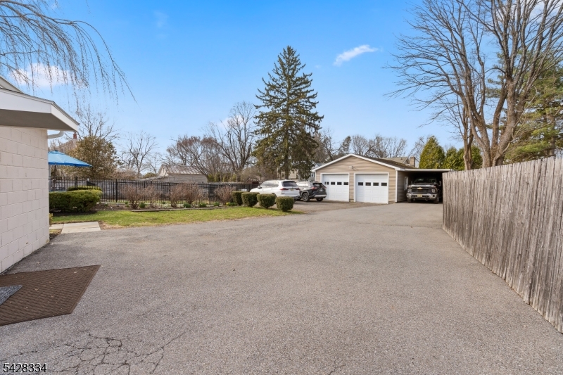 271 Quakertown Rd 2 Property Photo 24